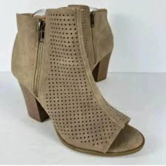 Brash Shoes - BRASH OPEN TOED BOOTS